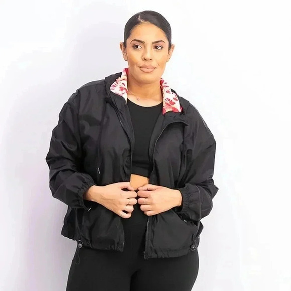 HURLEY Urban Windbreaker Hoodie, Women's Jacket. Size Medium - Picture 3 of 13